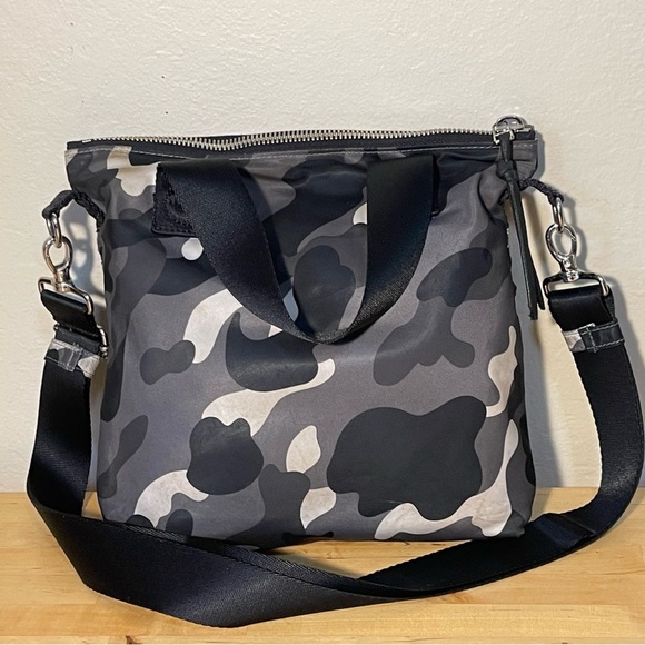 shortyLOVE Amuse camo medium tote bag - Picture 3 of 13